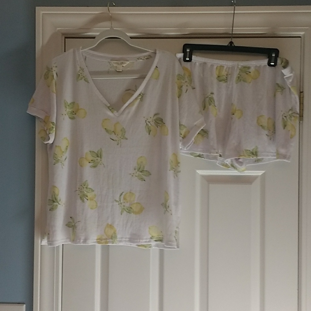 Laura Ashley Pajama top & short set women's large lemon print soft summer preppy